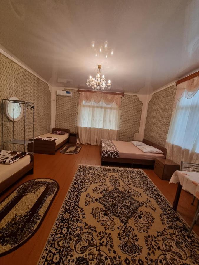 Guesthouse At Oleg'S Zolotoy Bereg Gudauta Exterior photo
